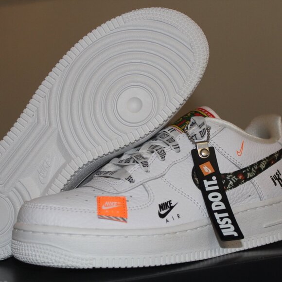 Nike Air Force 1 Just Do It Pack JDI White Black GS AO3977-100 Size 7W NEW - Picture 1 of 9
